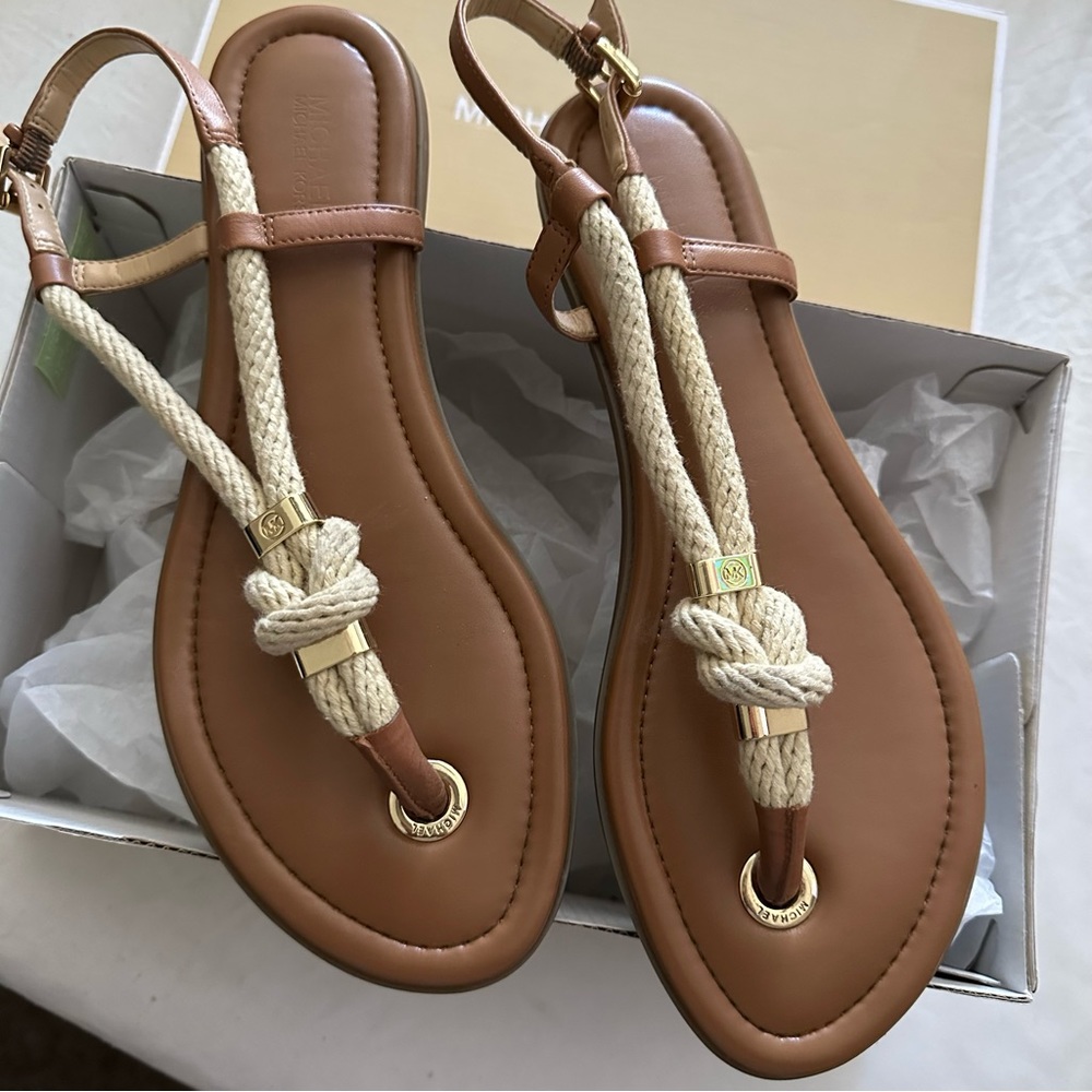 Michael Kors holly sandal rope size 8